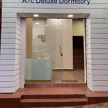 City Stay Ac Deluxe Hostel Margao Exterior foto